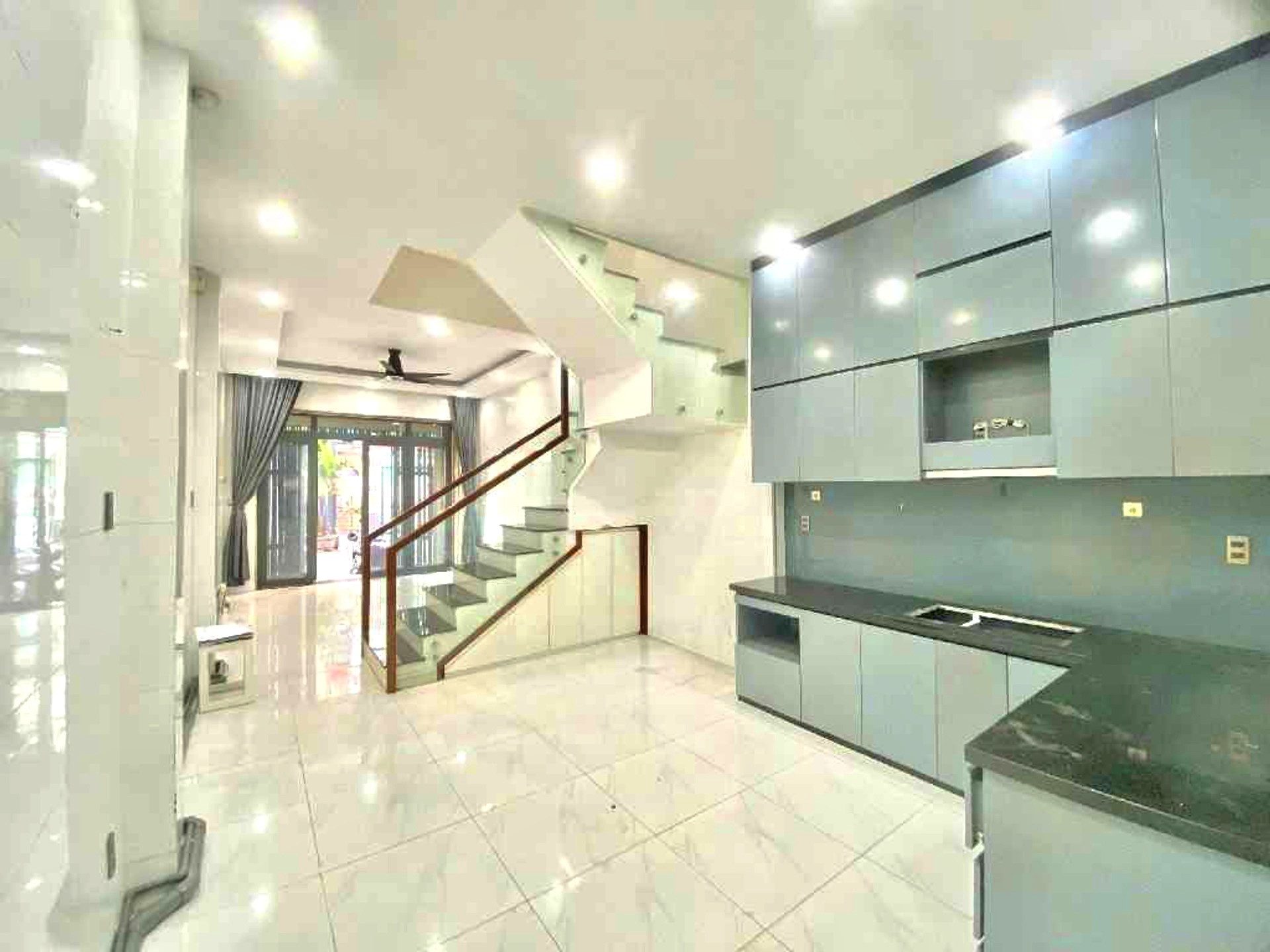BÁ.N NHÀ TRỤC TỈN.H LỘ 10 - HẺM TẢI THÔNG - BTCT - DTSD 120M2 - CHỈ 3x$