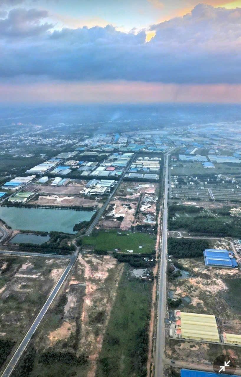 BÁN ĐẤT TRONG KCN ĐỨC HÒA TIẾP NHẬN DỆT NHUỘM, XI MẠ, BANK HÔ TRỢ 70%