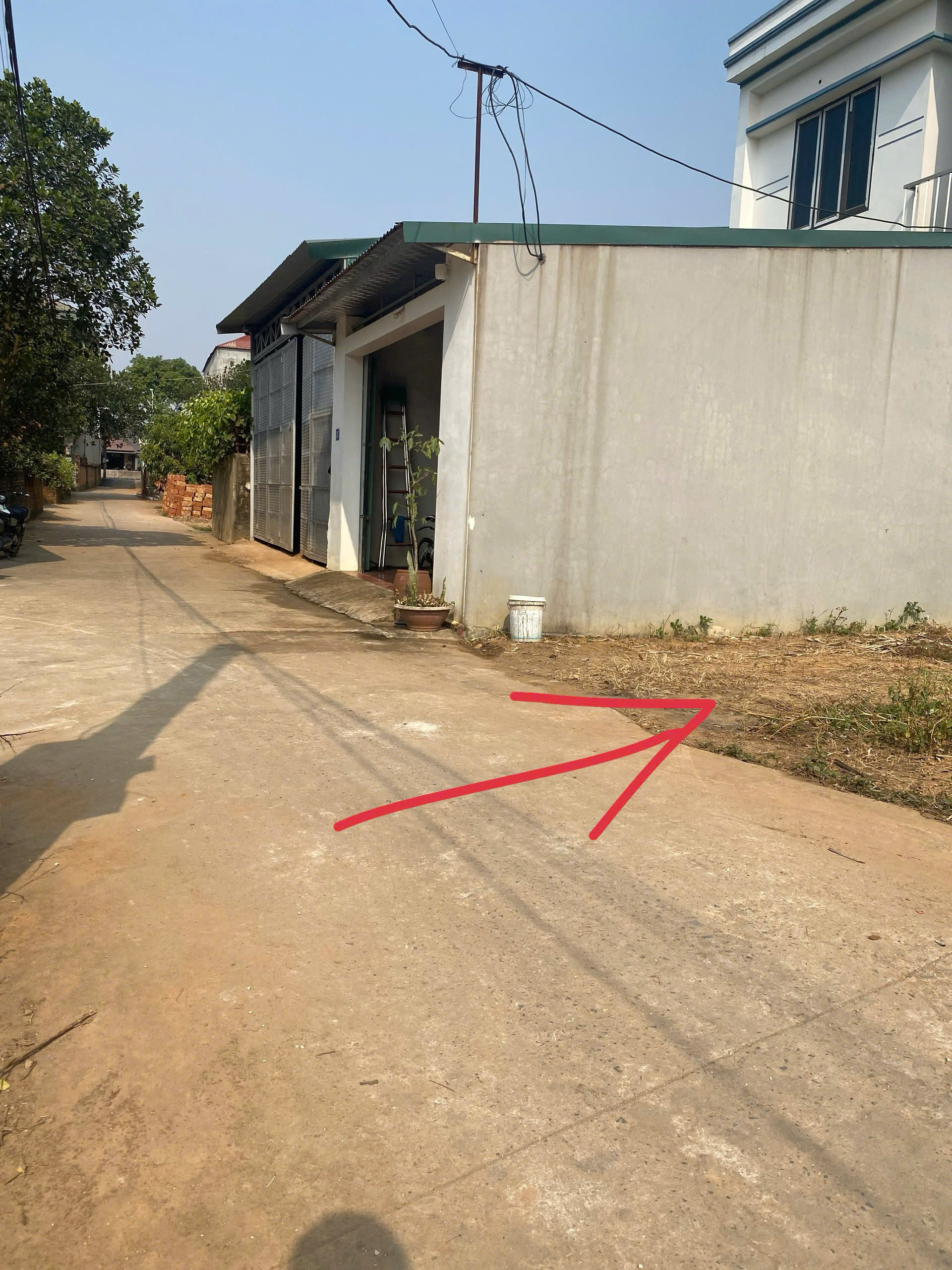 Cần bán mảnh đất 135m2 mặt đường Phúc Tiến Bình Yên