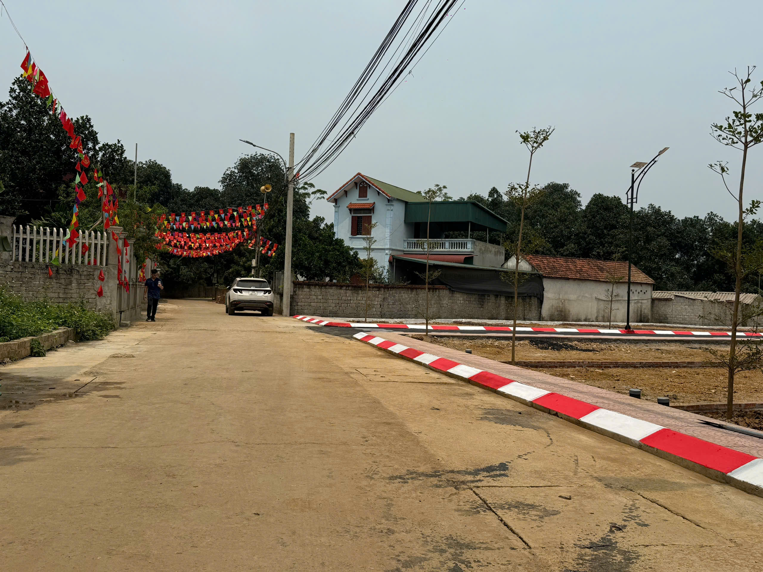 ĐẤT TRUNG TÂM HÒA LẠC – ĐỐI DIỆN KHU CÔNG NGHỆ CAO – 100M² FULL THỔ CƯ – SẴN SỔ HỒNG