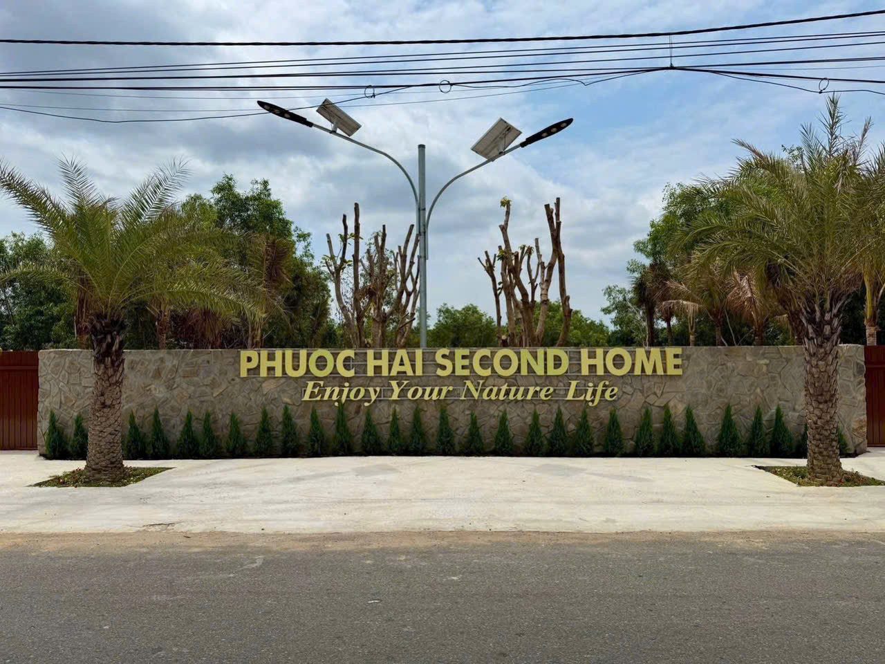 THANH LÝ NHANH LÔ 240M2 NGANG 10 CHỈ 1TY250 RẺ NHẤT KHU VỰA