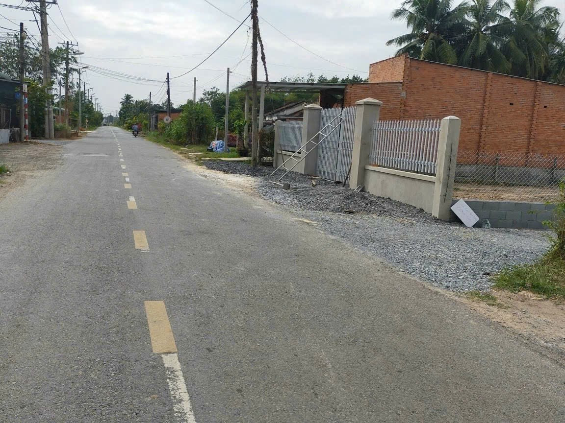 Bán đất góc 2 mặt tiền kinh doanh buôn bán xã An Nhơn Tây Củ Chi TPHCM, DT: 14x53m.