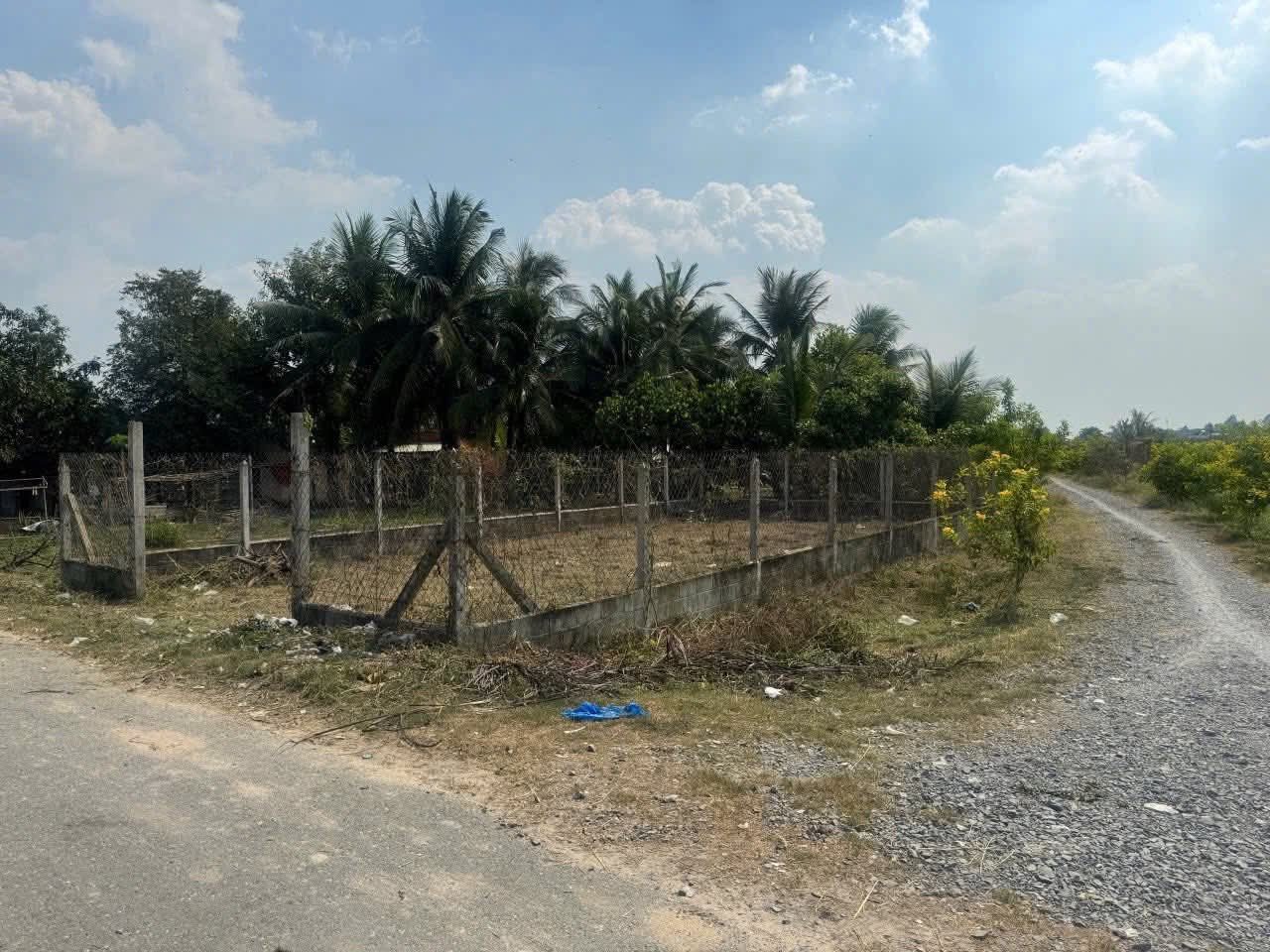 Bán đất góc 2 MT nhựa 1/ngắn TL7 xã Trung Lập Hạ Củ Chi TPHCM, DT: 8,5x20m.