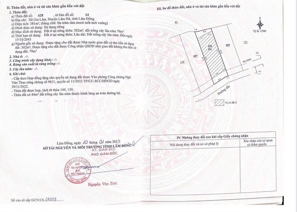Bán đất ở xã Nam Ban Lâm Hà. Cách Sân Bay Đà Lạt 20km. View đẹp. Giá 850 triệu ( TL). hơn 380m2. ngang mặt tiền 11m