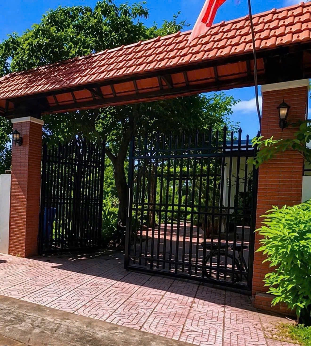 Bán lô đất vườn + căn nhà cấp 4 Đường nhà nước Bàu Bàng. Cách chợ Trừ Văn Thố vào 500m