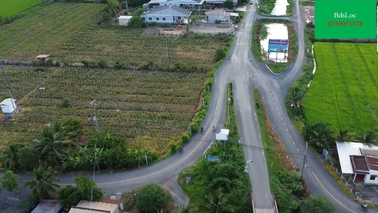 Bán đất mặt tiền đường nhựa tại Bình Hòa Bắc, Đức Huệ cách tỉnh lộ 816 300m