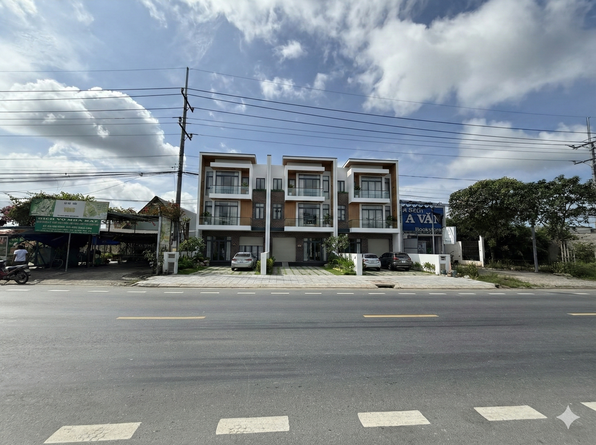 Bán gấp đất mặt tiền Đường 823 Long An Đức Hoà 300m2 5 tỷ