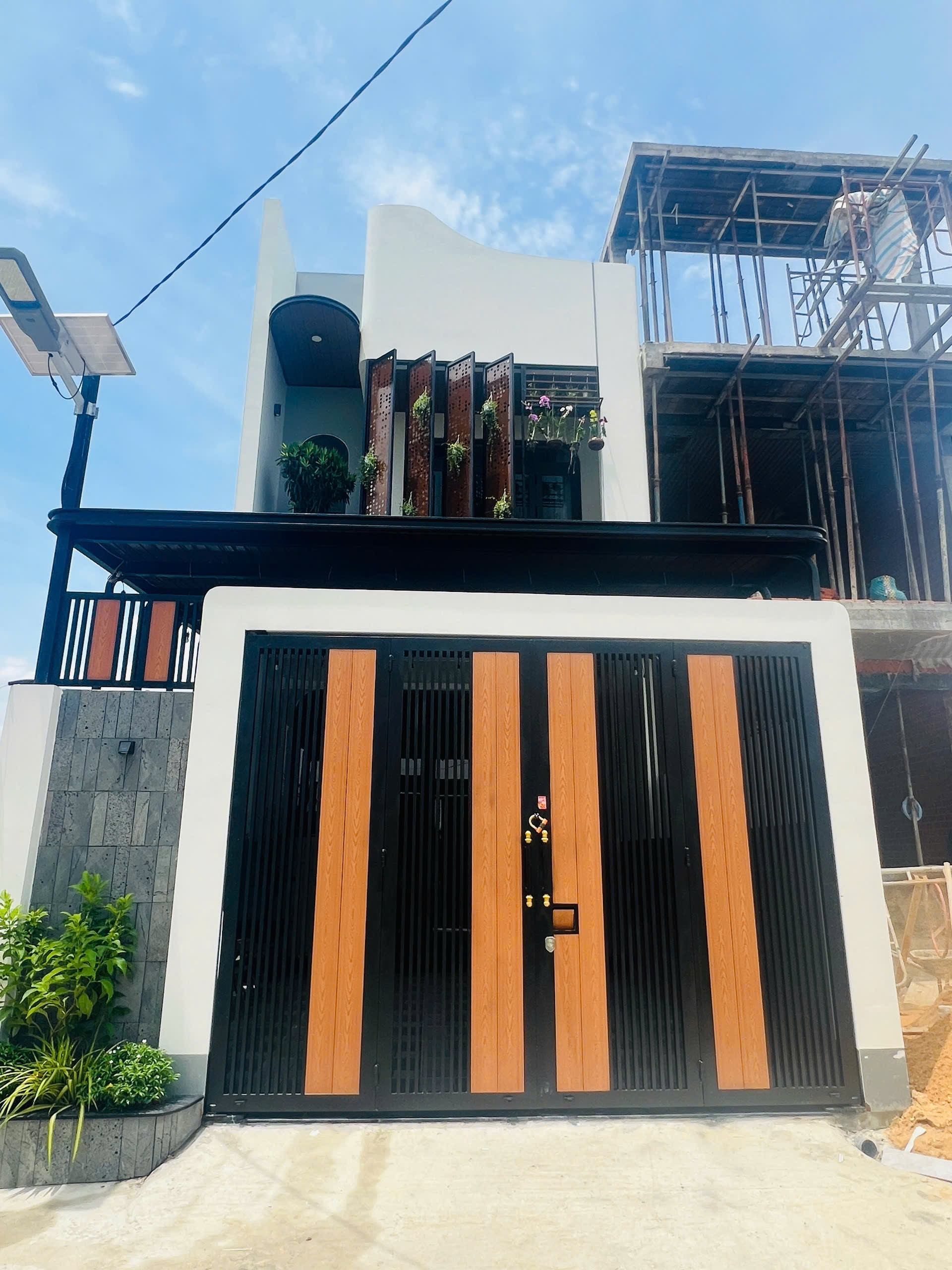 Nhà gần KCN Xuyên Á, 1 xẹt TL9 diện tích 5x30 có 4 phòng, nhà xây mới