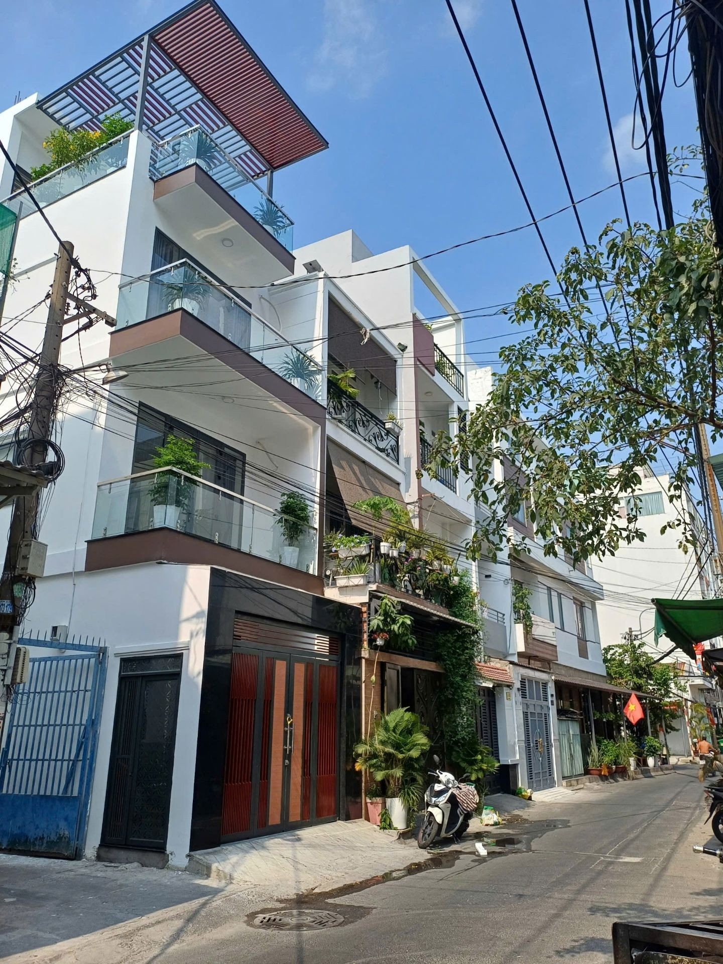 🏡 NHÀ GÓC 2 MẶT TIỀN – 4 TẦNG – HẺM 6M THÔNG TÔ HIỆU, TÂN PHÚ💲8.5 TỶ