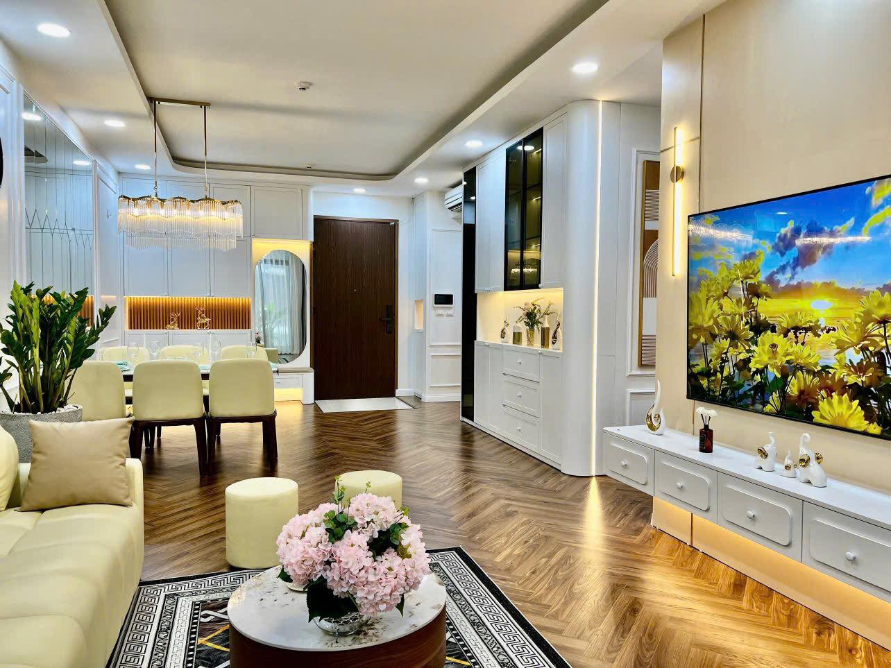 Bán căn hộ Roman Plaza – Tố Hữu | Giá 7,65 tỷ | Tầng trung, ban công Đông Nam (Số em: 083,848,9898)