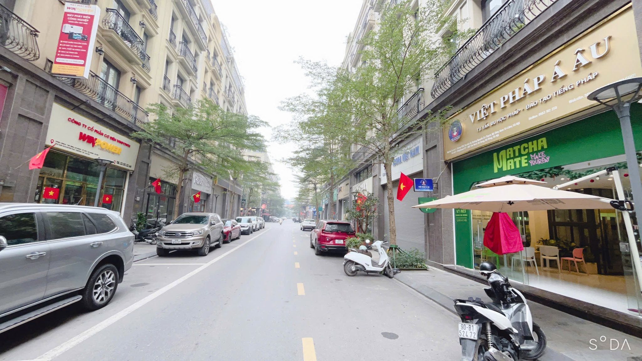 BÁN NHÀ LIỀN KỀ KĐT THE TERRA AN HƯNG. 8 TẦNG. THANG MÁY.