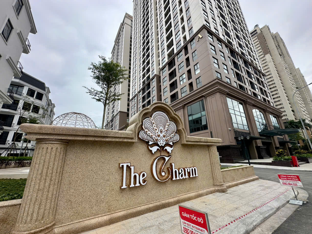 🔥 CƠ HỘI THUÊ MB CỰC ĐẸP TẠI THE CHARM AN HƯNG DT ĐA DẠNG TỪ 100M2, VỊ TRÍ ĐẮC ĐỊA GIÁ TỐT