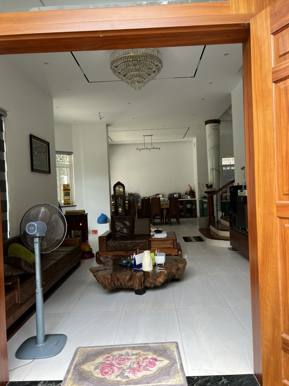 Bán biệt thự nội thất cao cấp khu biệt thự Phương Nam, gần biển Bãi Sau - 33 tỷ - 267m2