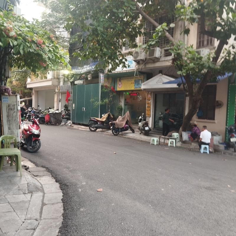 Bán nhà cấp 4 mặt phố Tôn Đức Thắng (Đống Đa) 140m, mt 25m, giá 85 tỷ
