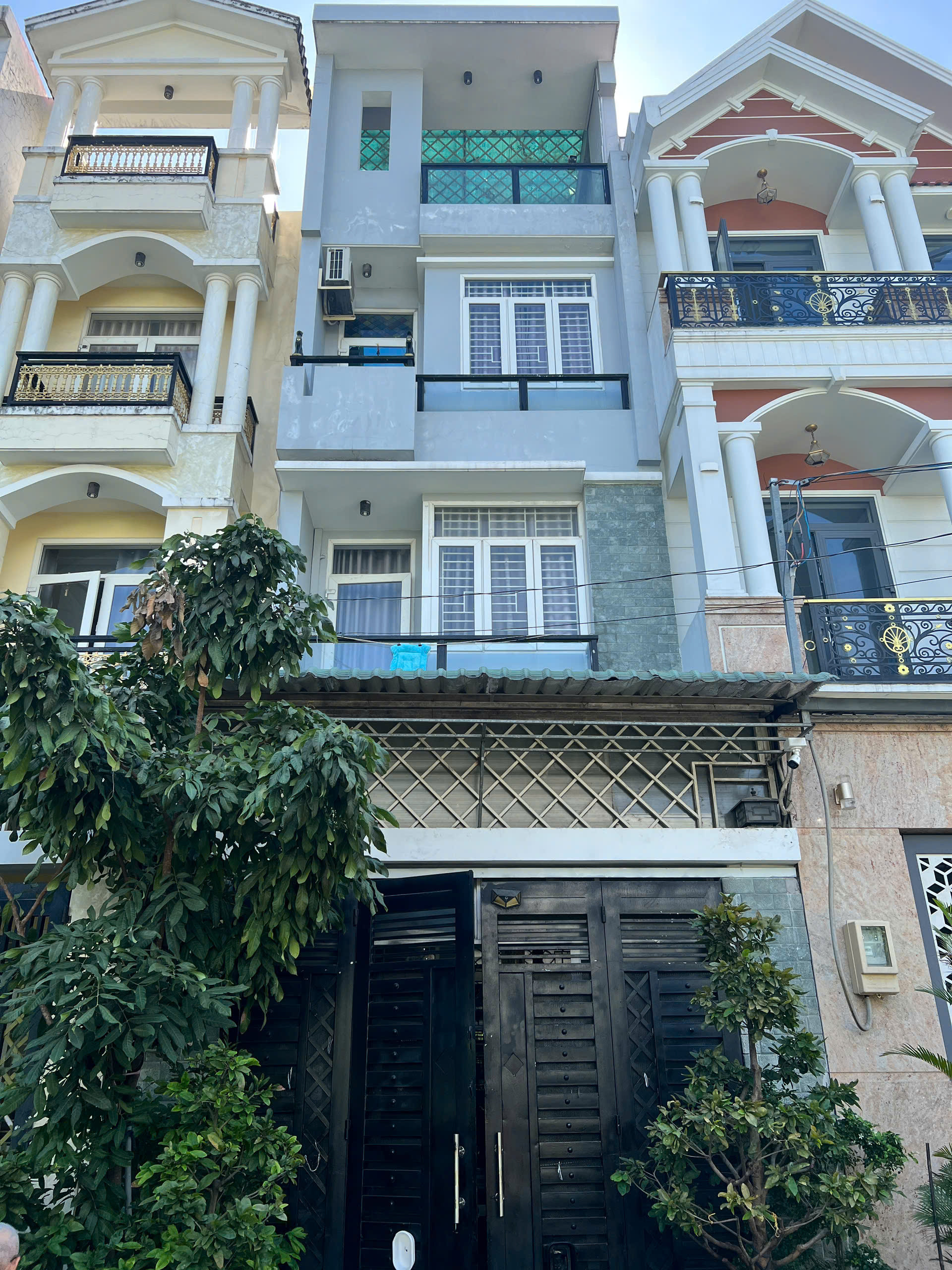 [Bán Nhà Thủ Đức] nhà Hiệp Bình Phước 4 tầng, an ninh sát bên Vạn Phúc City