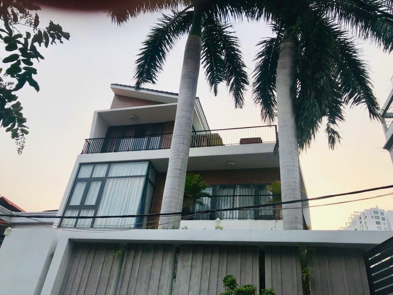 BÁN BIỆT THỰ XUÂN THỦY, THẢO ĐIỀN, QUẬN 2 - 380M2 - NGAY PHỐ ẨM THỰC THẢO ĐIỀN - GIÁ 105 TỶ