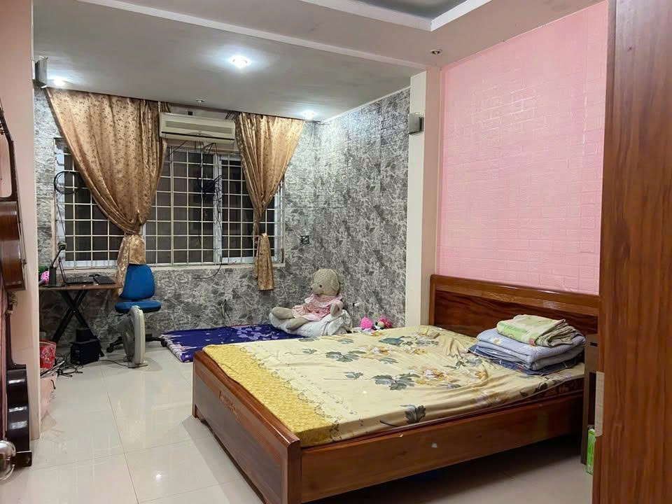 Cho Thuê Nhà Ngõ Trại Cá - Trương Định/ 30M² 3 Ngủ Full Nội Thất - Giá Thuê 8tr