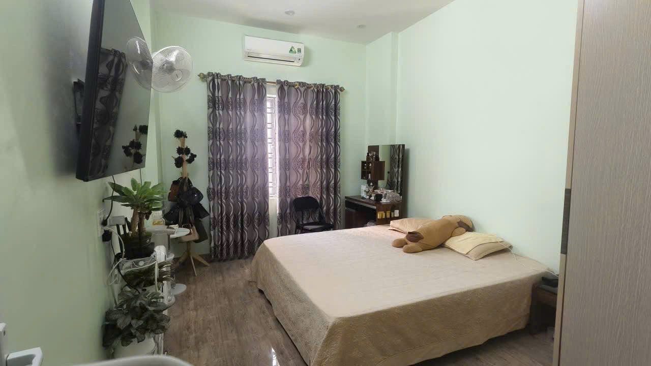Bán Nhà 4 tầng Trại Chuối, Thượng Lý, Hồng Bàng cách Bãi Sậy 50m – ngõ 4m, giá 3,3 tỷ