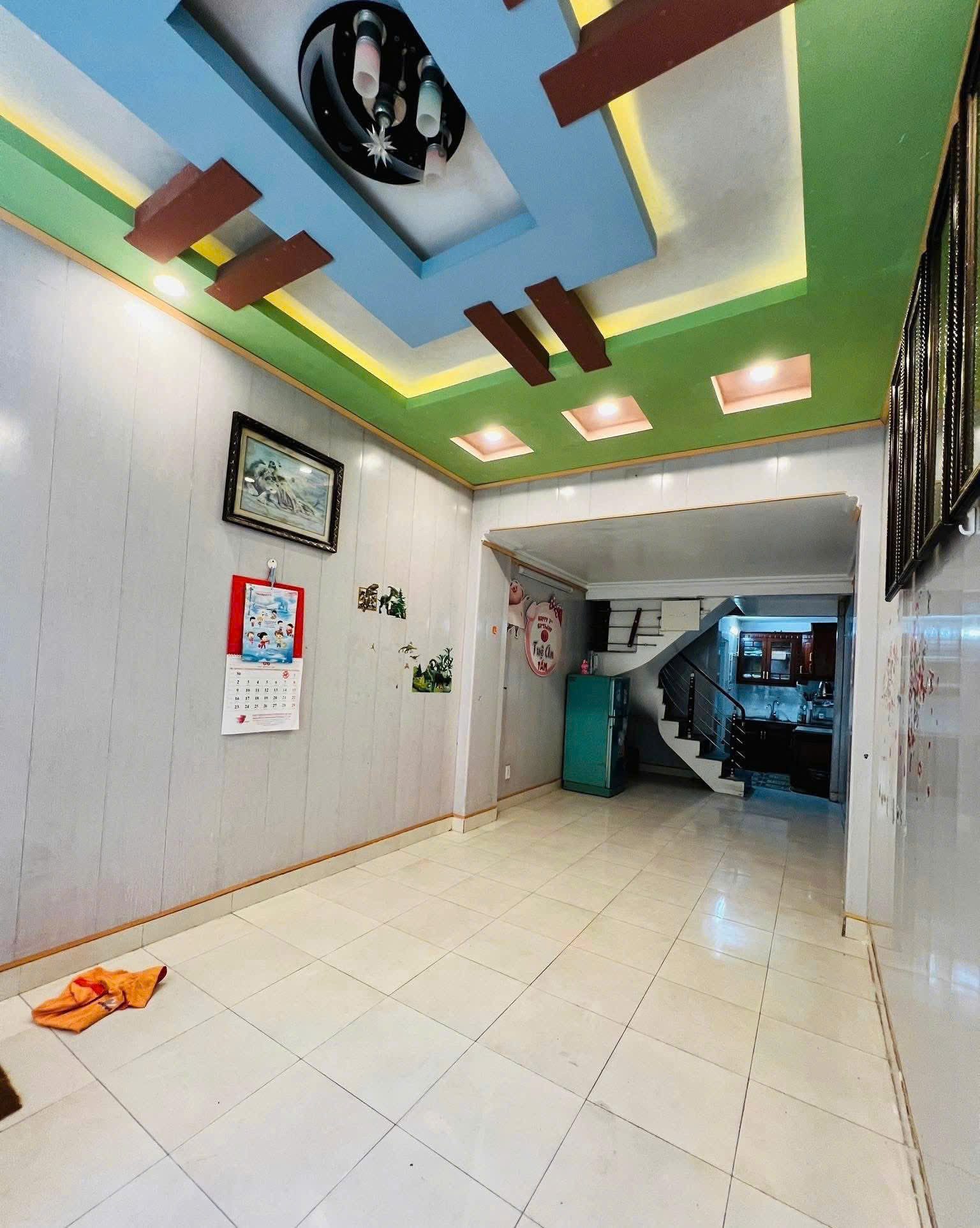 Mrs Tâm Bán nhà 2 tầng Đội Văn, Trại Chuối, Hồng Bàng, Hải Phòng. Chỉ: 2,45 tỷ
