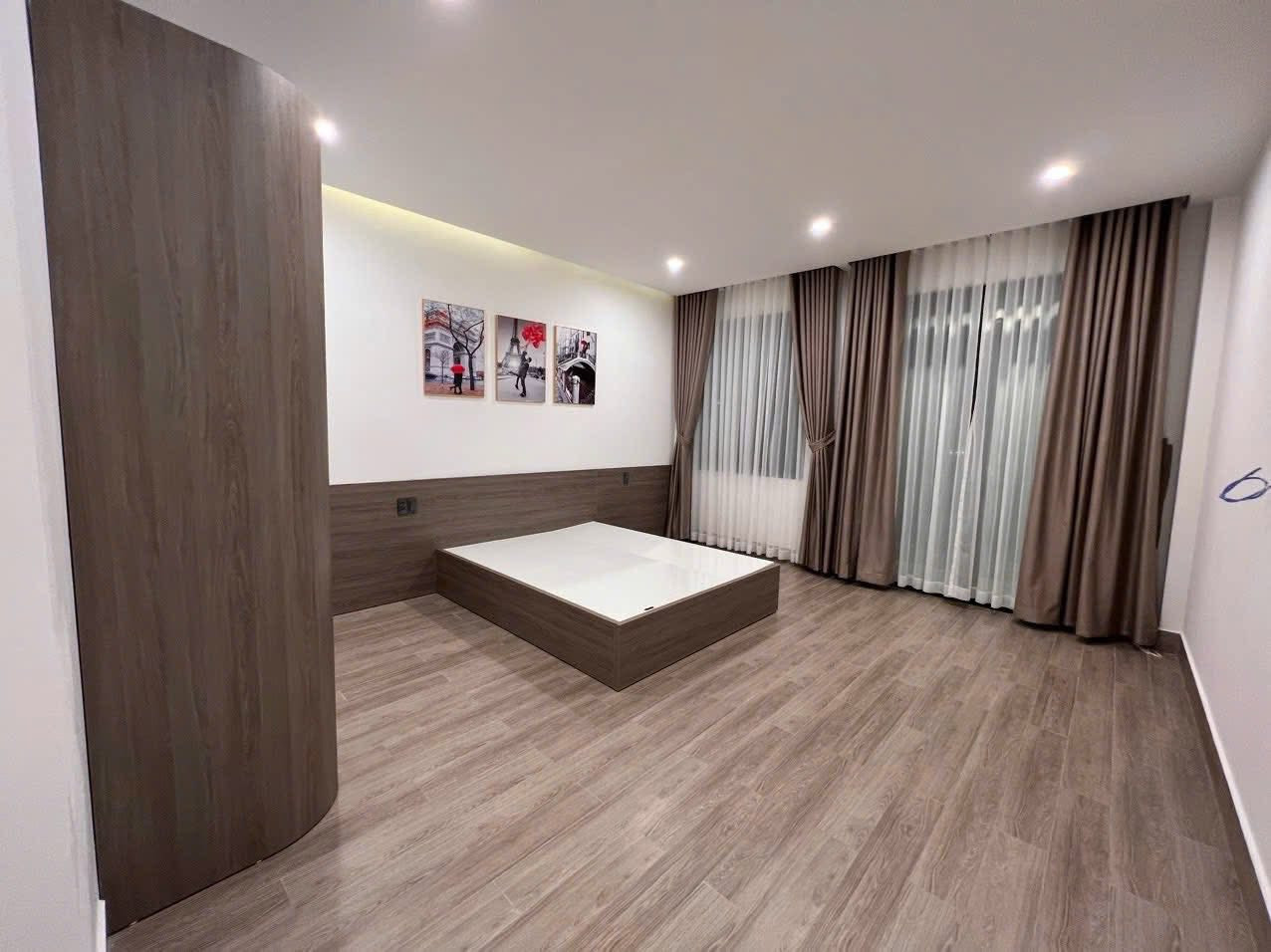 Bán gấp nhà 4 tầng mới tinh khu dân cư Trần Anh Tông-Nguyên Tử Lực p.8 Đà Lạt.