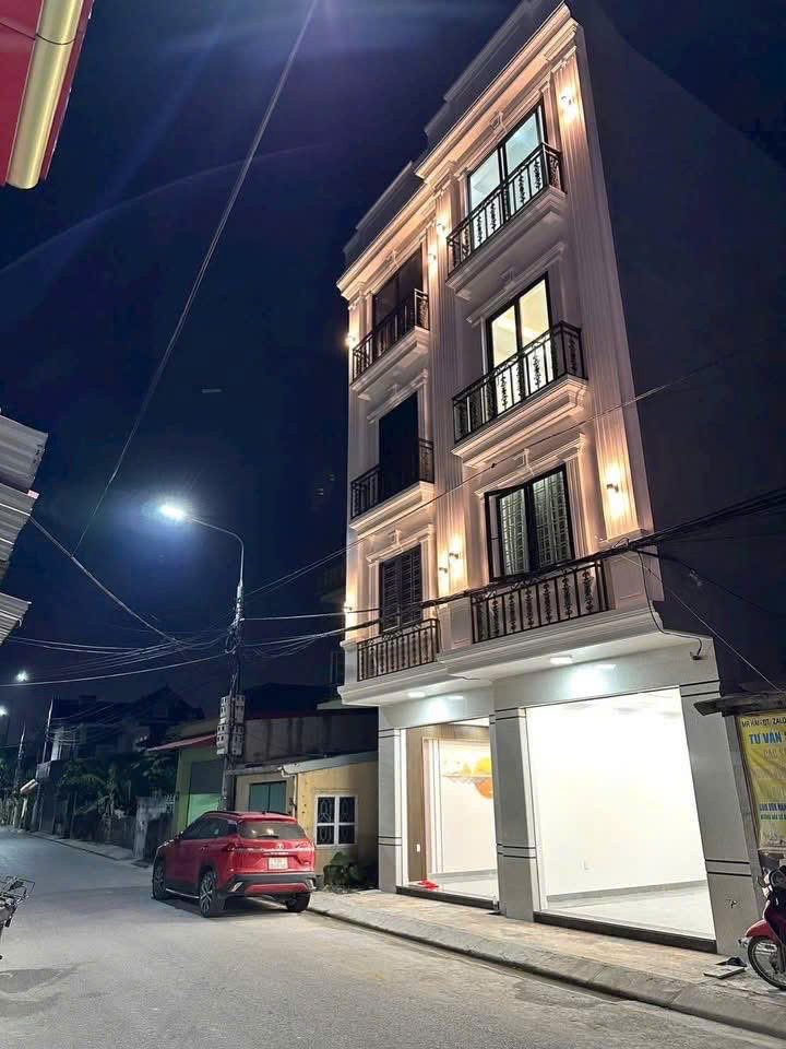 [HOT] Bán nhà 4 tầng mới xây 50m² mặt đường Trần Bá Lương ngang 4,5m giá 4.55 tỷ Phường Hưng Đạo