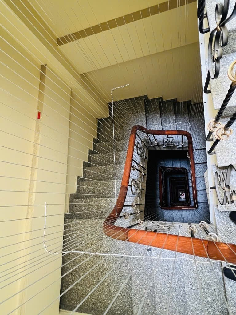 Bán nhà Mặt phố Trần Bình 80m² ngang 5m giá 46.8 tỷ Phường Phú Diễn (LH: Zalo 0862299066)