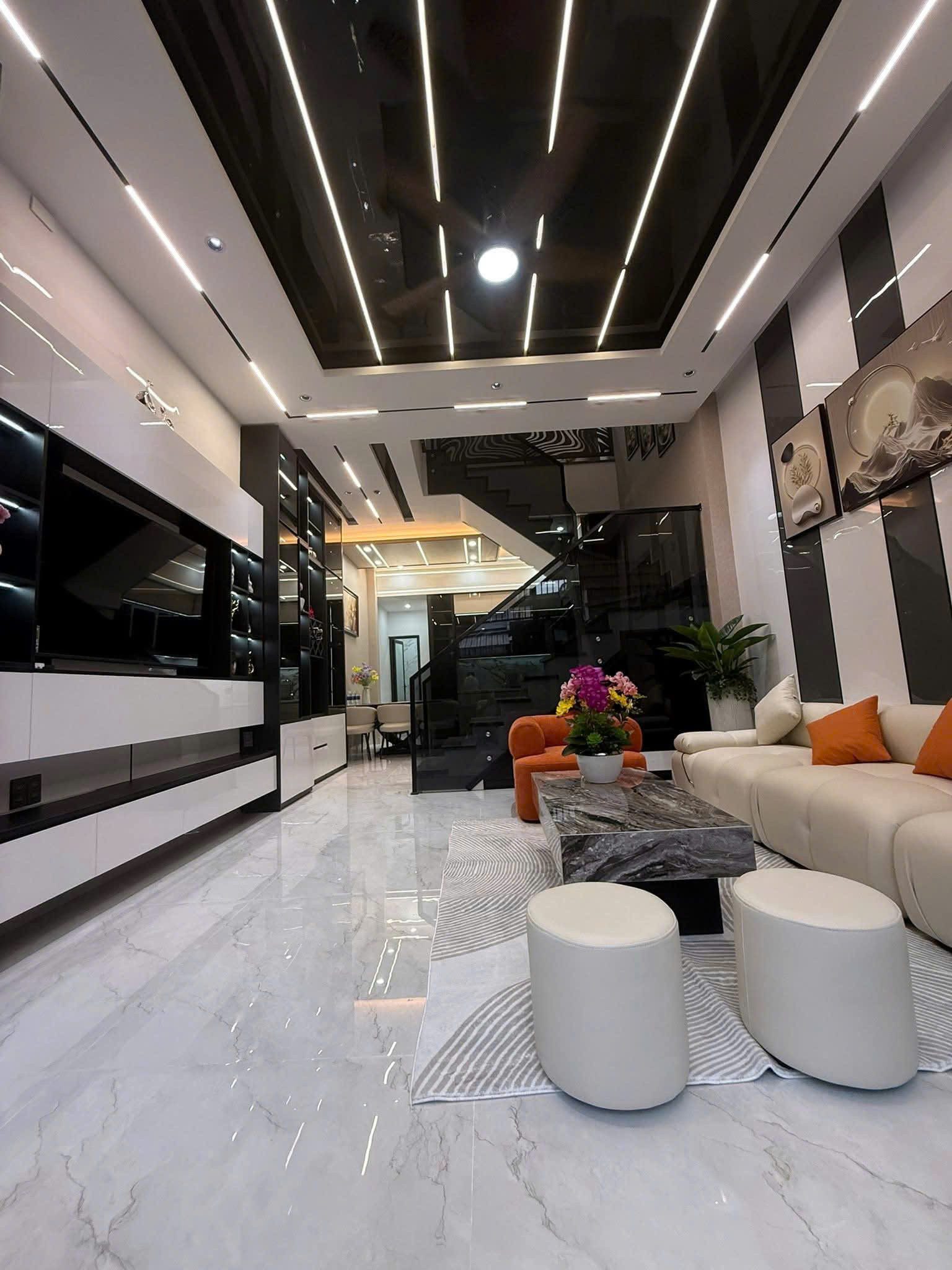 NHÀ 3 TẦNG TRẦN CAO VÂN 📌📌📌GIÁ TỐT