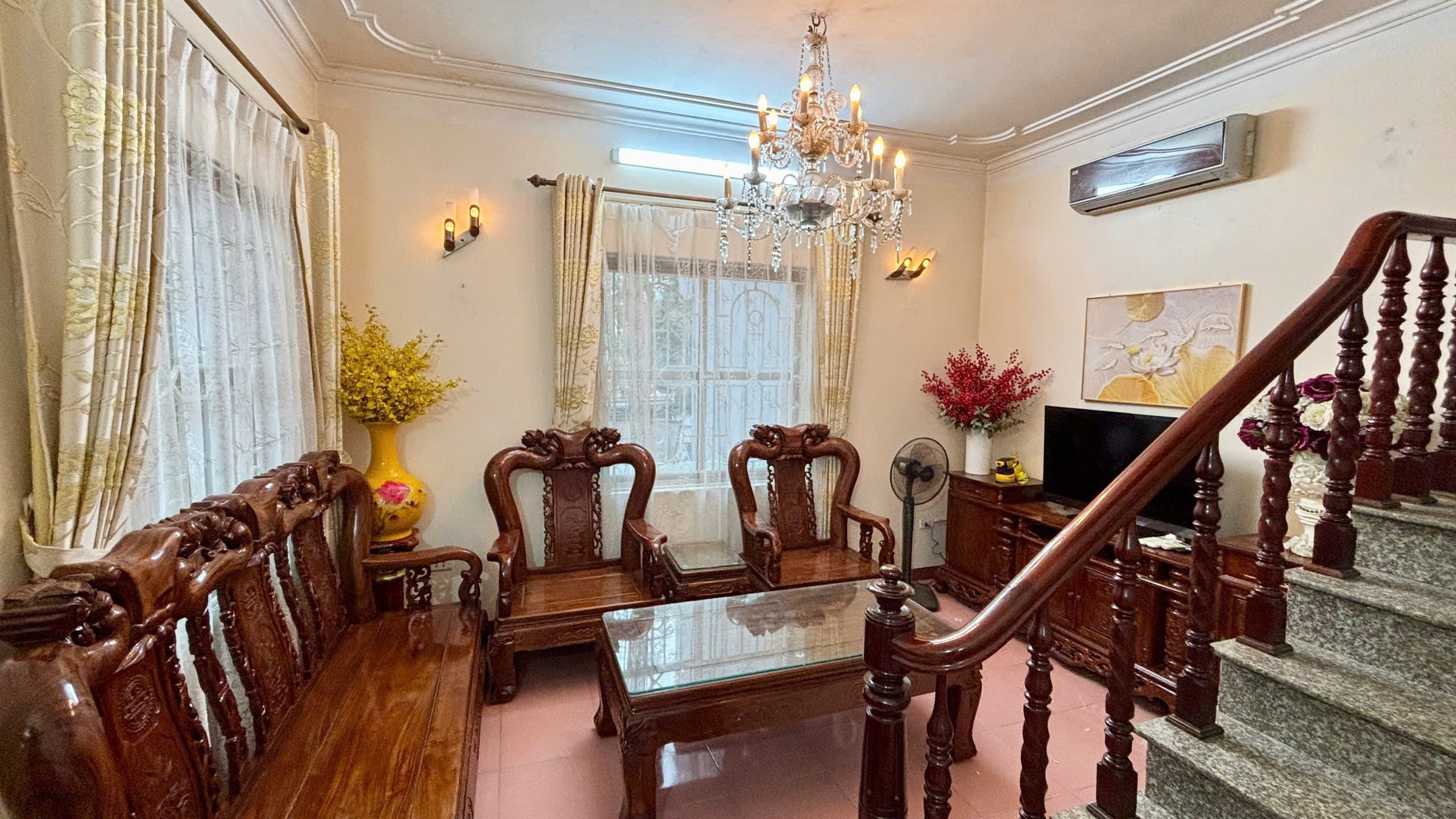 Cho thuê nhà riêng ngõ 187 Trần Cung, Cầu Giấy 40M X 4T FULL ĐỒ giá 14 triệu