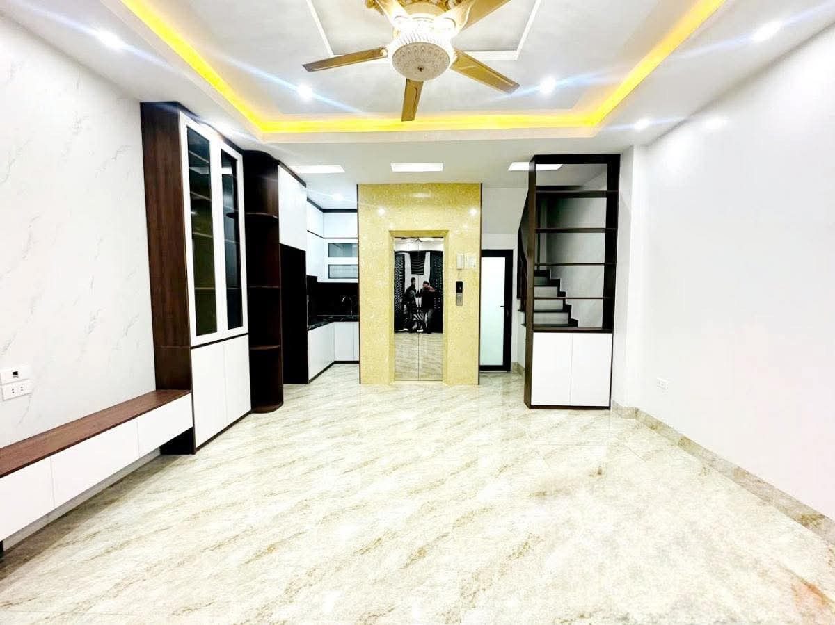 TRẦN CUNG – 45M – 6 TẦNG THANG MÁY – Ô TÔ – NGÕ THÔNG – GIÁ NHỈNH 12 TỶ