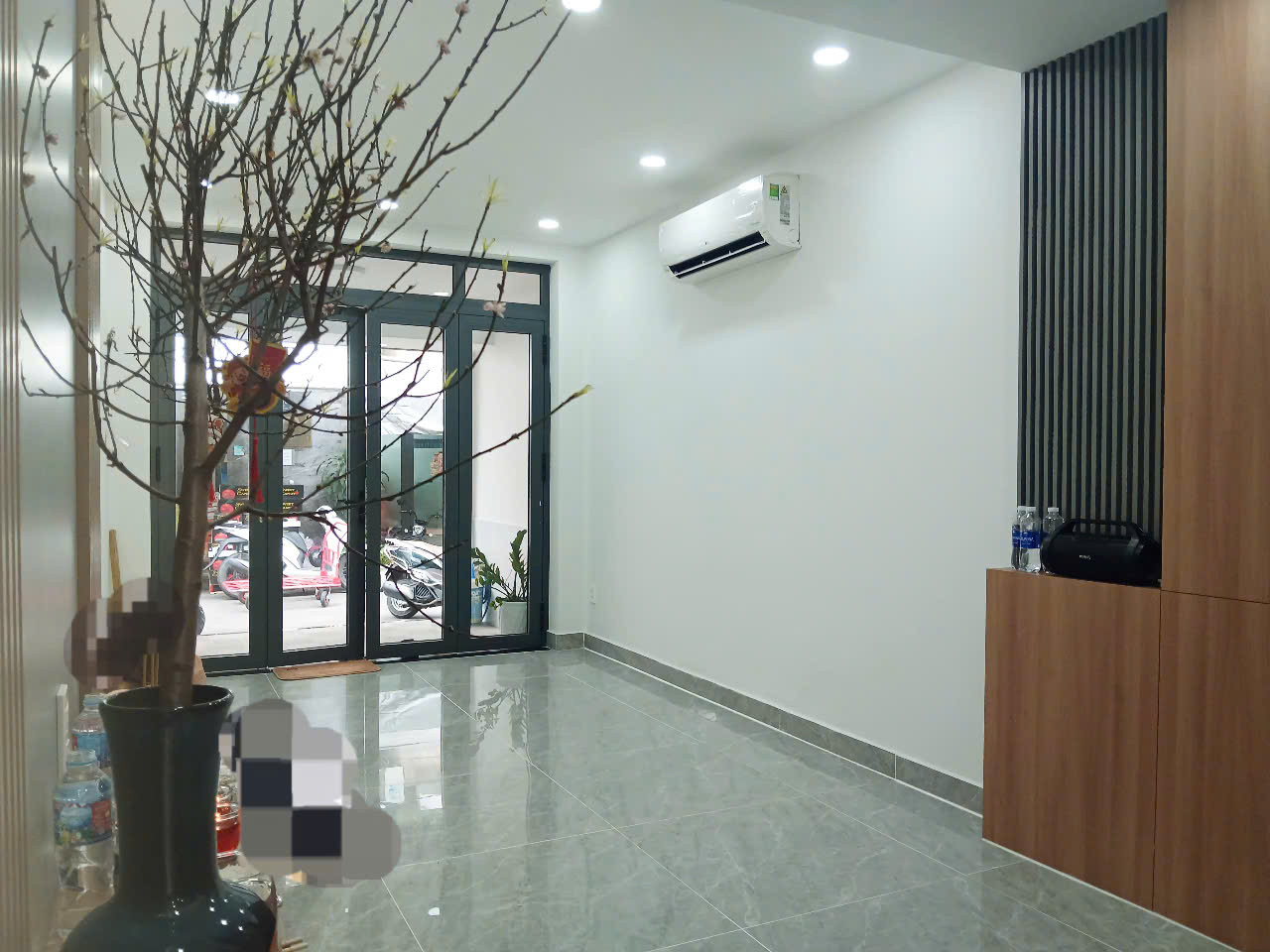 Bán nhà hẻm 137/16 Trần Đình Xu, Quận 1, ngay chợ, 3 tầng, 4pn, 2 mt trước sau, ĐƯỜNG 6M