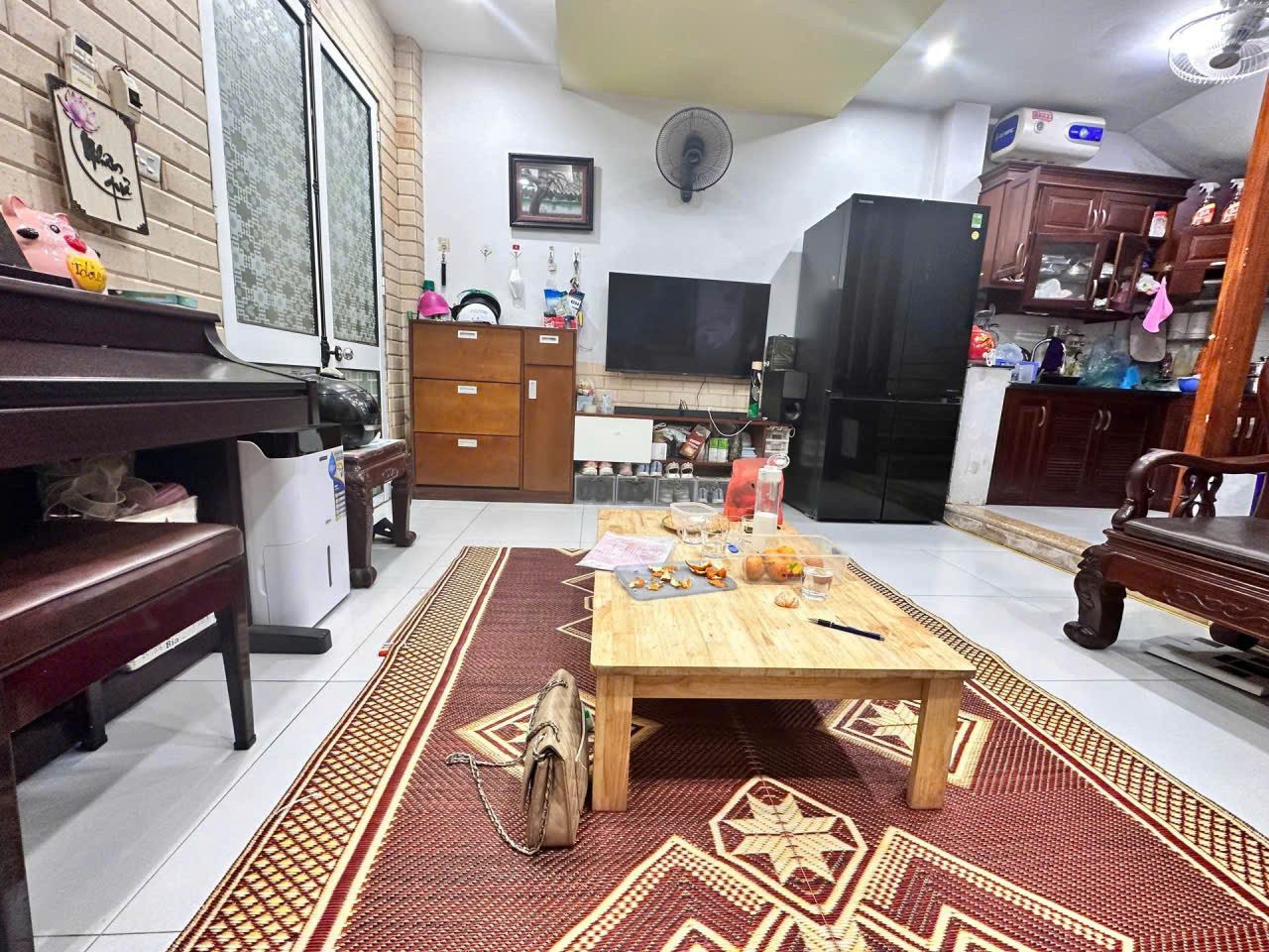 🌹 TRUNG TÂM CẦU GIẤY – 50M RA TRẦN DUY HƯNG – NHÀ ĐẸP Ở NGAY – TIỆN ÍCH BẬC NHẤT 🌹36M2 - 5 Tầng - Giá Nhỉnh 9 Tỷ. Ảnh Thật 100%.