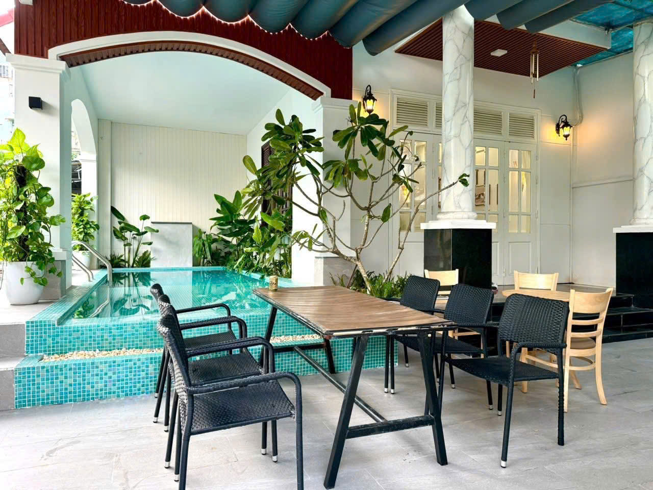Cho Thuê Villa có Hồ Bơi Ngay Vincom Đà Nẵng  - Sơn Trà