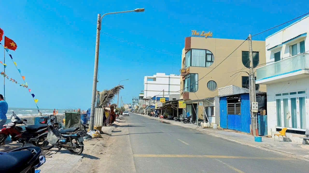 HOMESTAY MẶT TIỀN BỜ KÈ PHƯỚC HẢI - TT PHƯỚC HẢI - MẶT TIỀN ĐỐI DIỆN BIỂN
