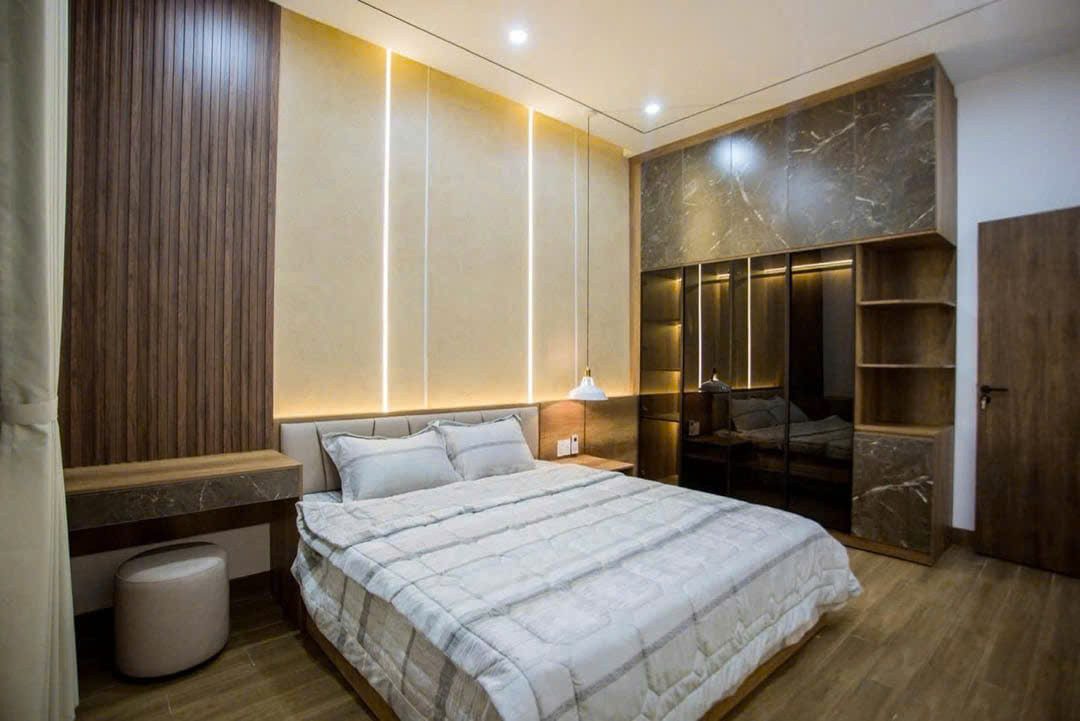 Nhà 3 tầng MT Trần Kim Xuyến 📌📌📌LÀM VIỆC TRỰC TIẾP GIÁ TỐT !!!