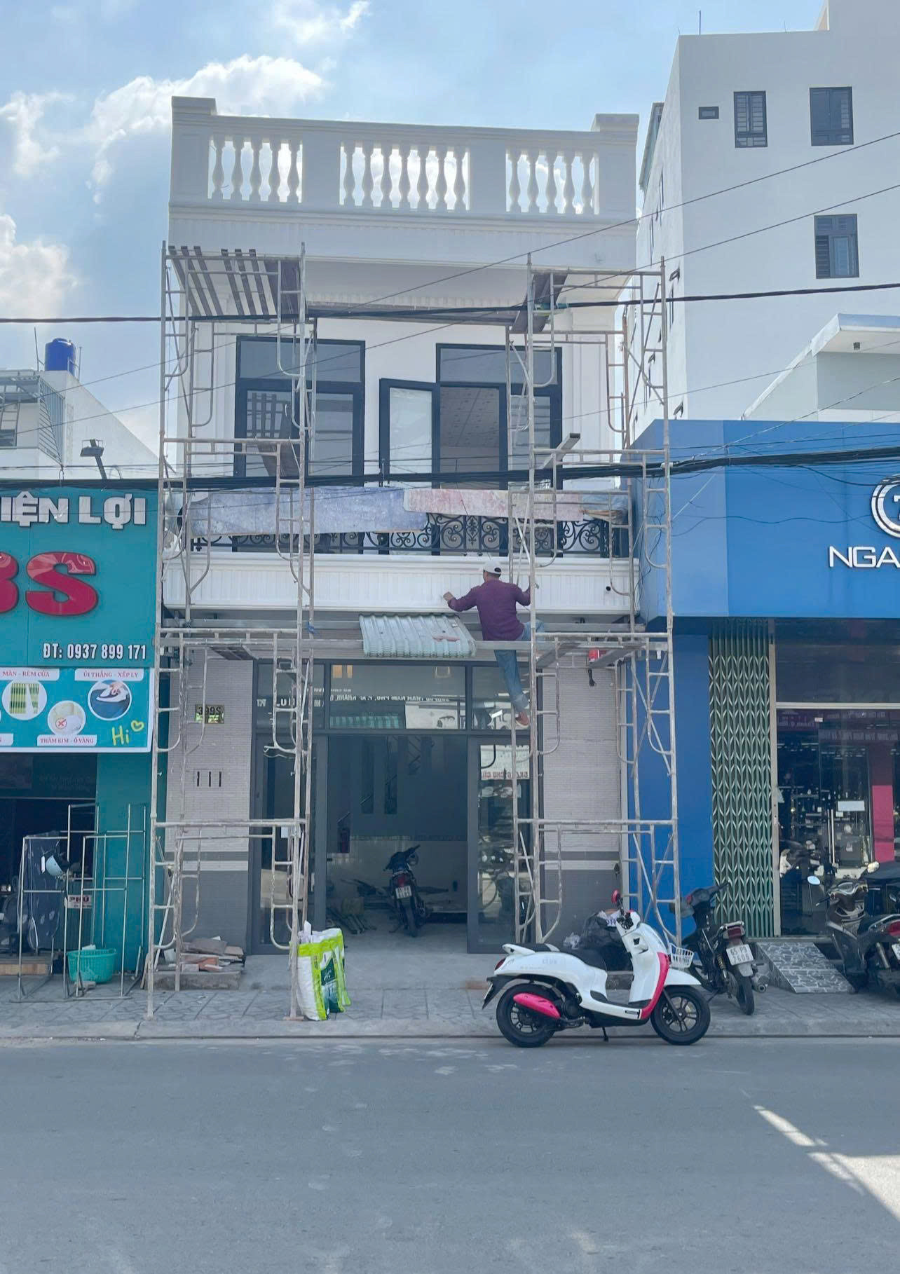 Bán Nhà 1 lầu Mặt Tiền Trần Nam Phú