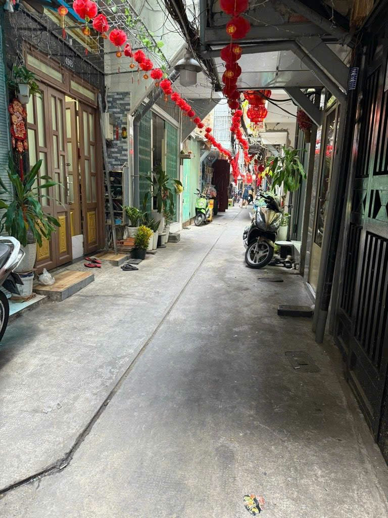 TRẦN PHÚ Q.5 GẦN 40M2 - SÁT HẺM OTO - SỔ VUÔNG - HOÀN CÔNG ĐỦ - 7,9 TỶ