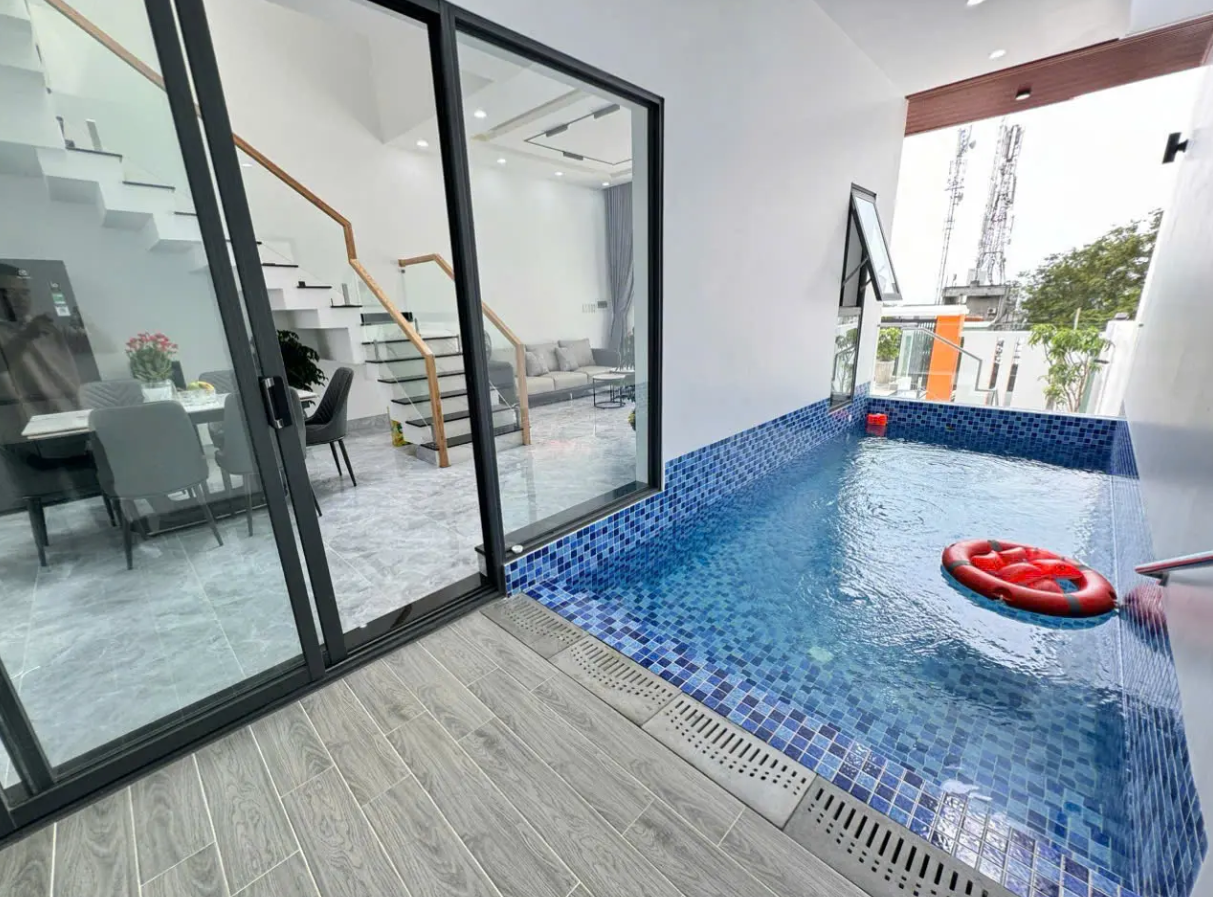 🌊 Cần Bán Villa Hồ Bơi View Biển – Hẻm Ô Tô Trần Phú, Phường 5 – 180,4m² – 20,5 Tỷ 🌊

Sở hữu ngay villa nghỉ dưỡng đẳng cấp, đi bộ vài phút chạm biển Bãi Dâu!