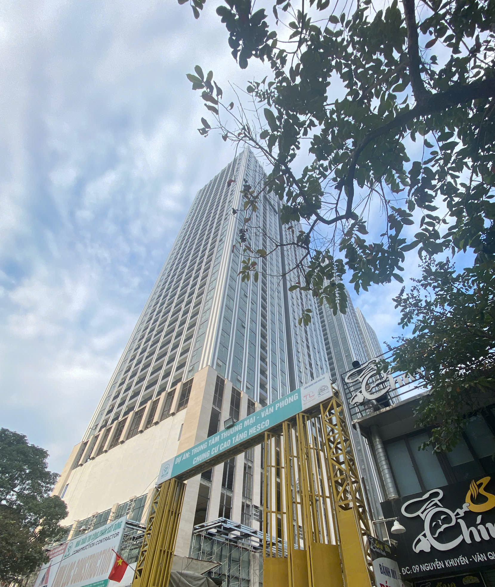 Giá chung cư Grand Sunlake Văn quán là 7 tỷ - 92m - 2 ngủ - Sổ Lâu Dài - 083,848,9898