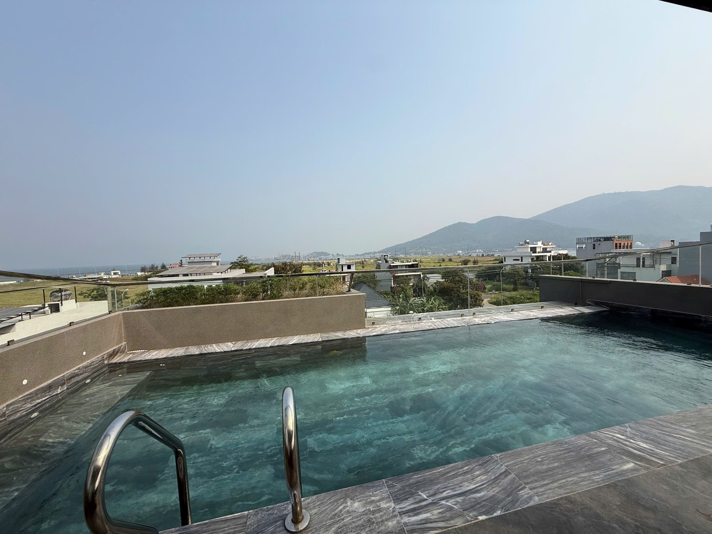 Villa 4 Tầng 7PN ( Đang cho thuê 90tr/tháng ) - Đường Trần Sâm, Sơn Trà - Giá 26 tỉ