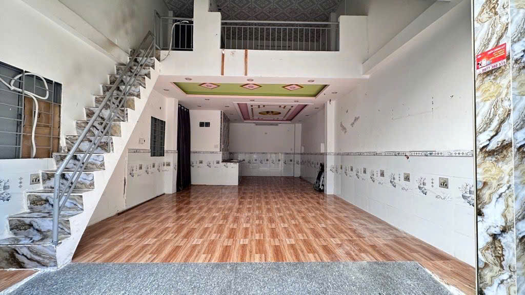 Bán Gấp Nhà Phố 2 Tầng 81m2 Có 2 Phòng cho Thuê xe Hơi ra Thẳng Trần Thị Cờ P Thới An Q12