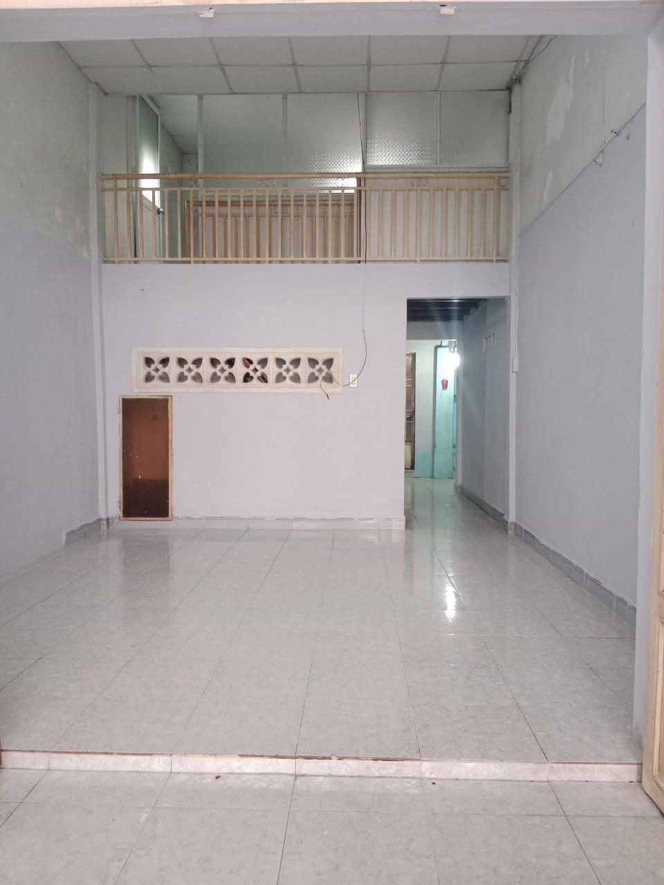 Nhỉnh 3ty nhà SHR 72m2 4PN gần Hiệp Thành City sát Nguyễn Ảnh Thủ, về Gò Vấp 8p