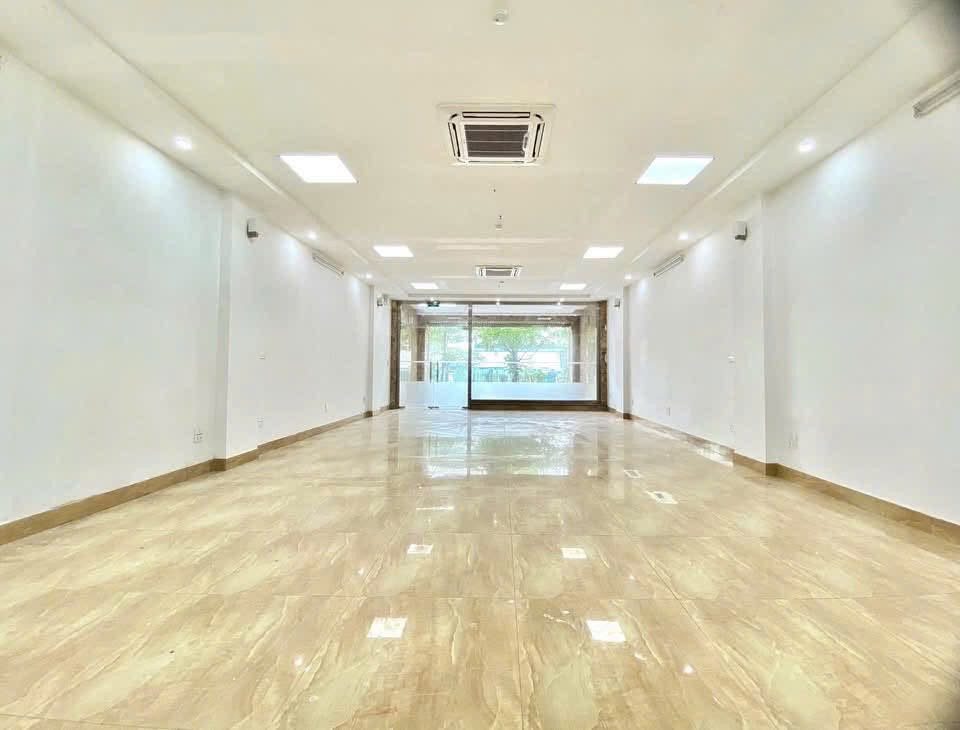 CHO THUÊ VĂN PHÒNG MẶT ĐƯỜNG TRẦN VỸ- 130m2| GIÁ TỐT HIẾM CÓ