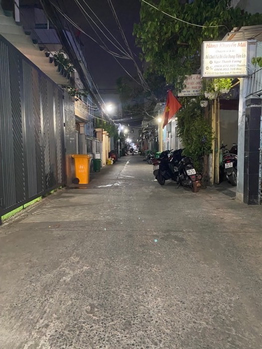 Bán nhà 3 Tầng Quận 7, HXH tặng thêm căn thứ 2, Không qui hoạch