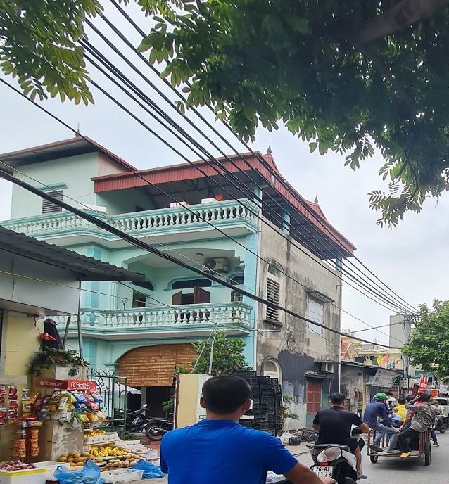 🔥 Nhà hiếm tại chợ sinh viên HVNN – kinh doanh đỉnh cao. 33m2 3 tầng giá tốt. Lh 0989894845