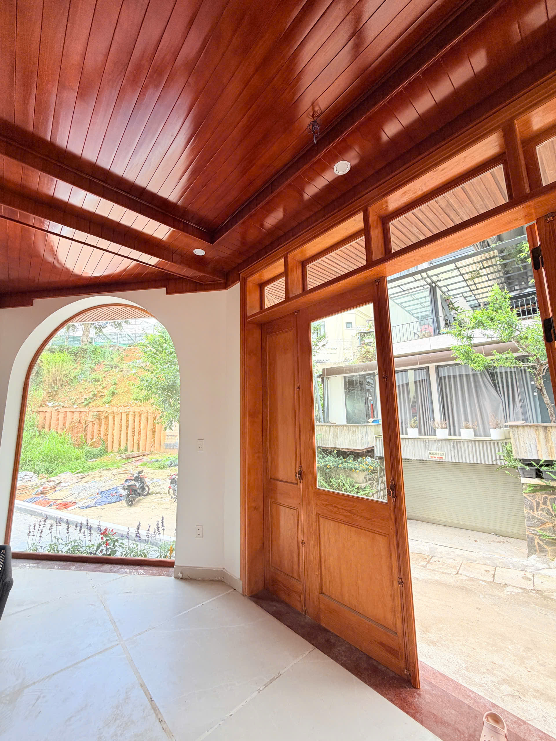 Cho thuê khách sạn 20 phòng Trịnh Hoài Đức phường Xuân Trường Đà Lạt