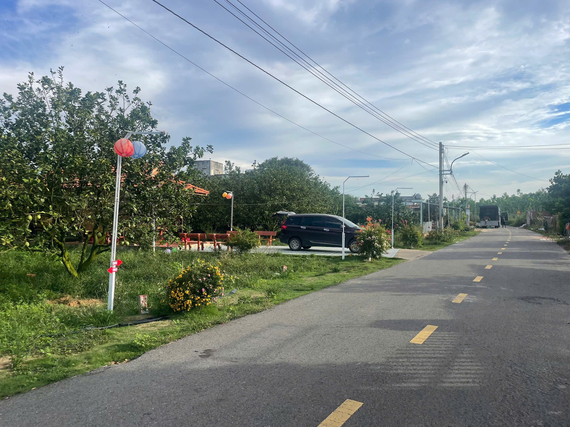 ĐẤT MẶT TIỀN 10M ĐƯỜNG NHỰA. CÁCH QL13 CHỈ 1,5KM QUA ĐT750. DÂN CƯ ĐÔNG ĐỦ TIỆN ÍCH. TRƯỜNG VĂN THỐ - TP.HCM