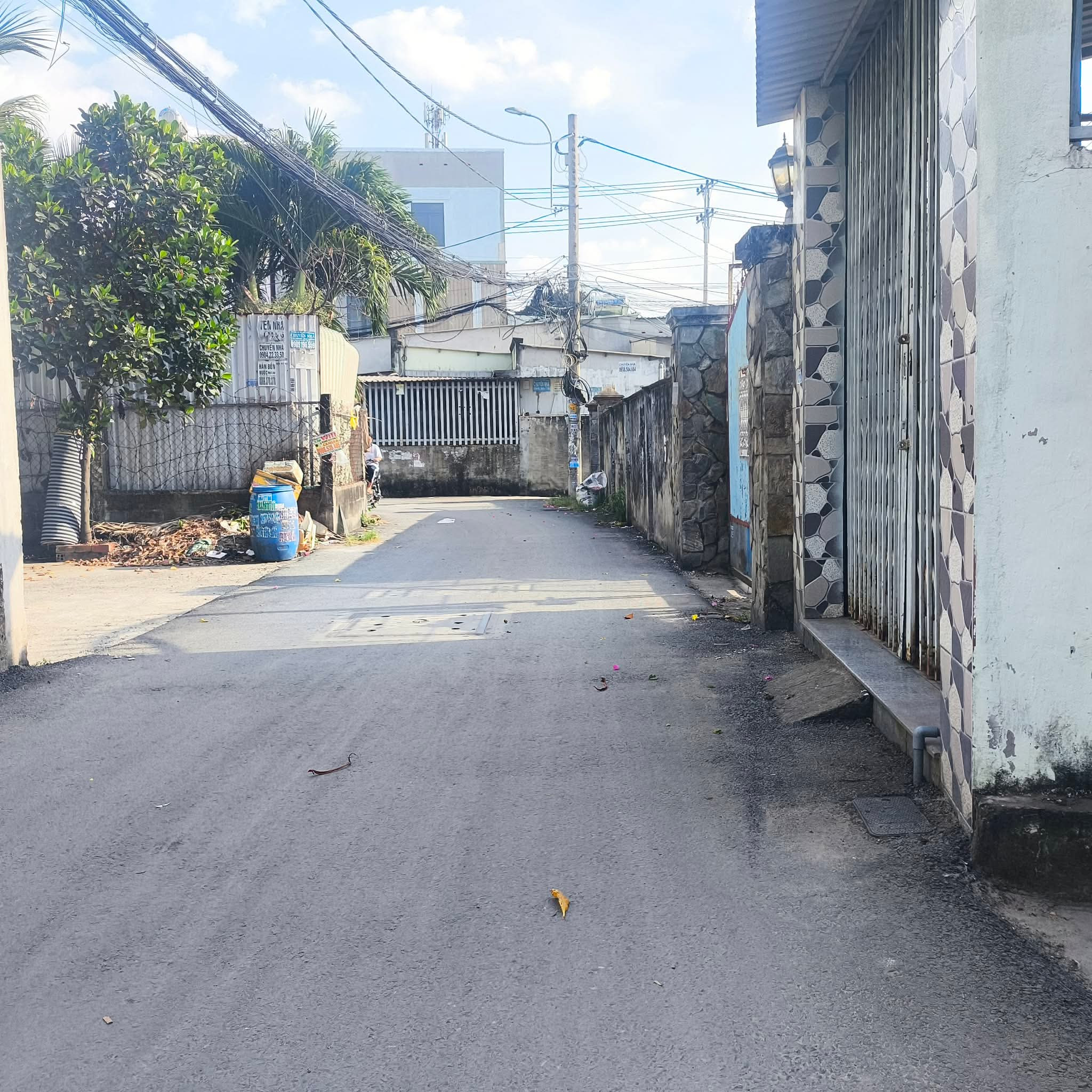 1/ Đặng Thúc Vịnh - 85m2 - ô tô thông