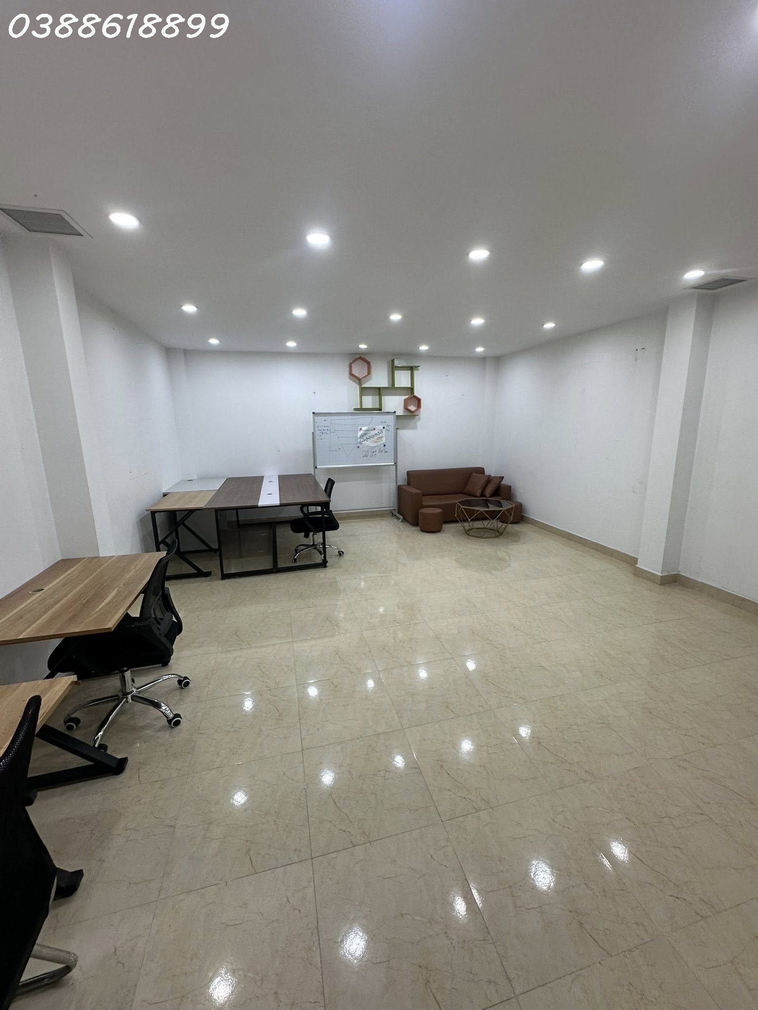🏡 BÁN NHÀ PHÂN LÔ TRUNG KÍNH - CẦU GIẤY - THANG MÁY - VỈA HÈ - Ô TÔ TRÁNH - DÒNG TIỀN 60TR/THÁNG