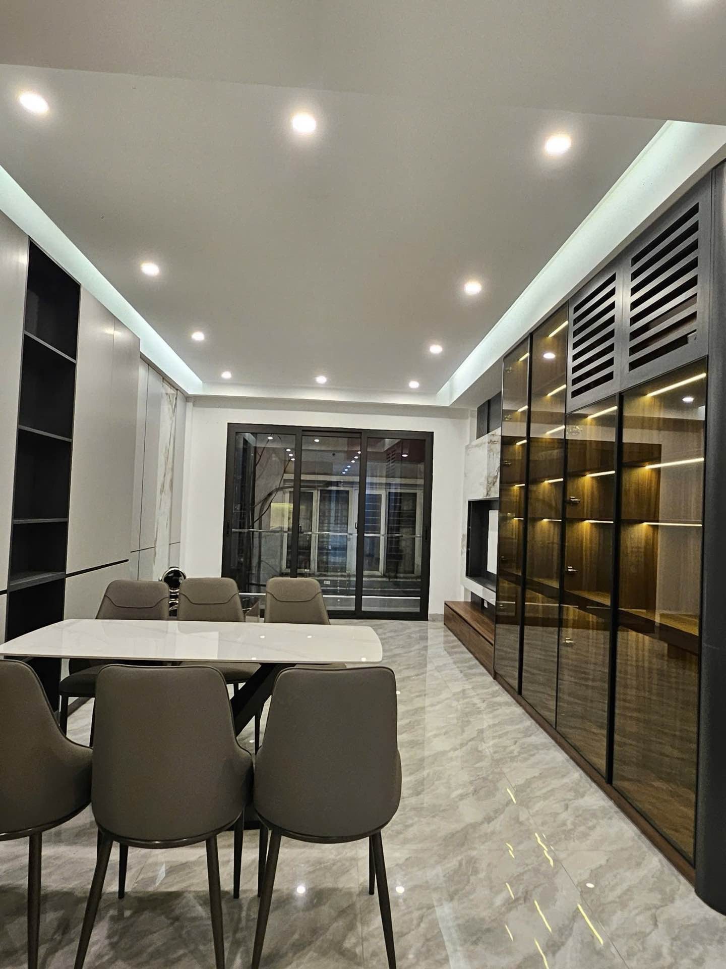 Bán Siêu Phẩm Trung Liệt - Thái Hà 70M² 6 Tầng Thang Máy 6 Ngủ Master - Full Nội Thất Cao Cấp - 2 Thoáng - 40M Ra Phố - Giá Bán 25, 5 Tỷ