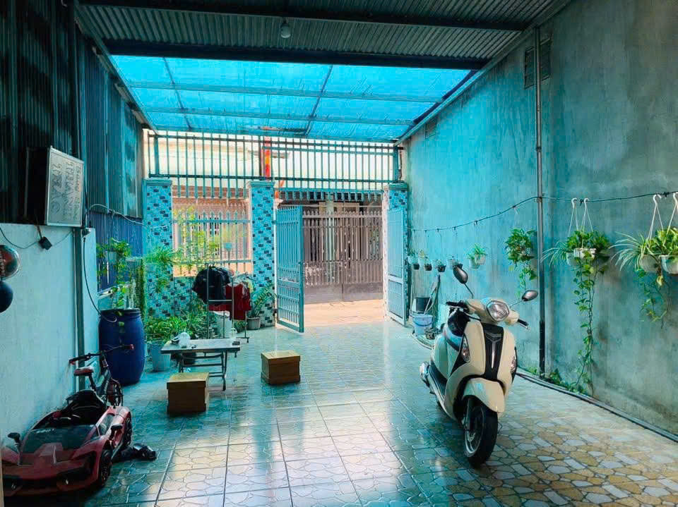 🔥HÀNG NGỘP ĐẦU TƯ BÁN NHÀ C4 Ở TRUNG CHÁNH - HÓC MÔN DT 77,7M2🔥